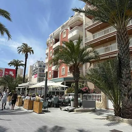 Torrevieja, 40 Seconds From The Beach Apartment Torrevieja